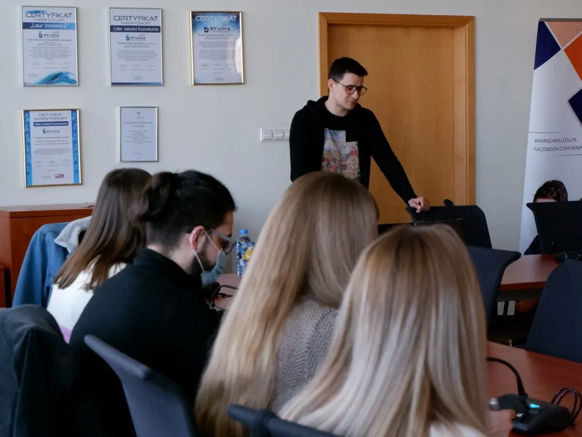 VI edycja Brains Attack: warsztaty dla studentów WNPiD: zdjęcie 2