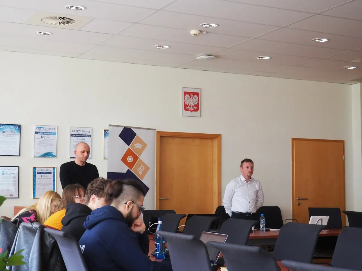 VI edycja Brains Attack: warsztaty dla studentów WNPiD: zdjęcie 4