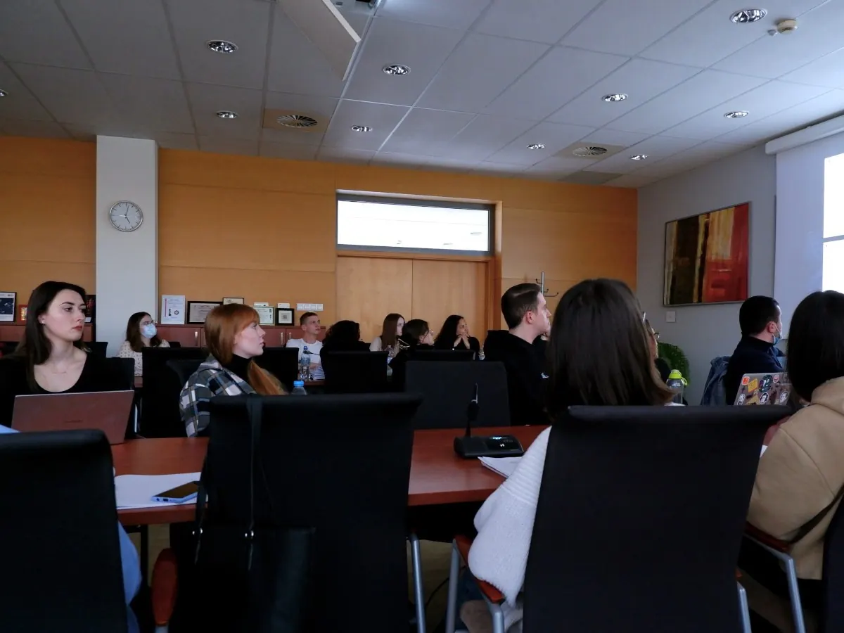 VI edycja Brains Attack: warsztaty dla studentów WNPiD: zdjęcie 5