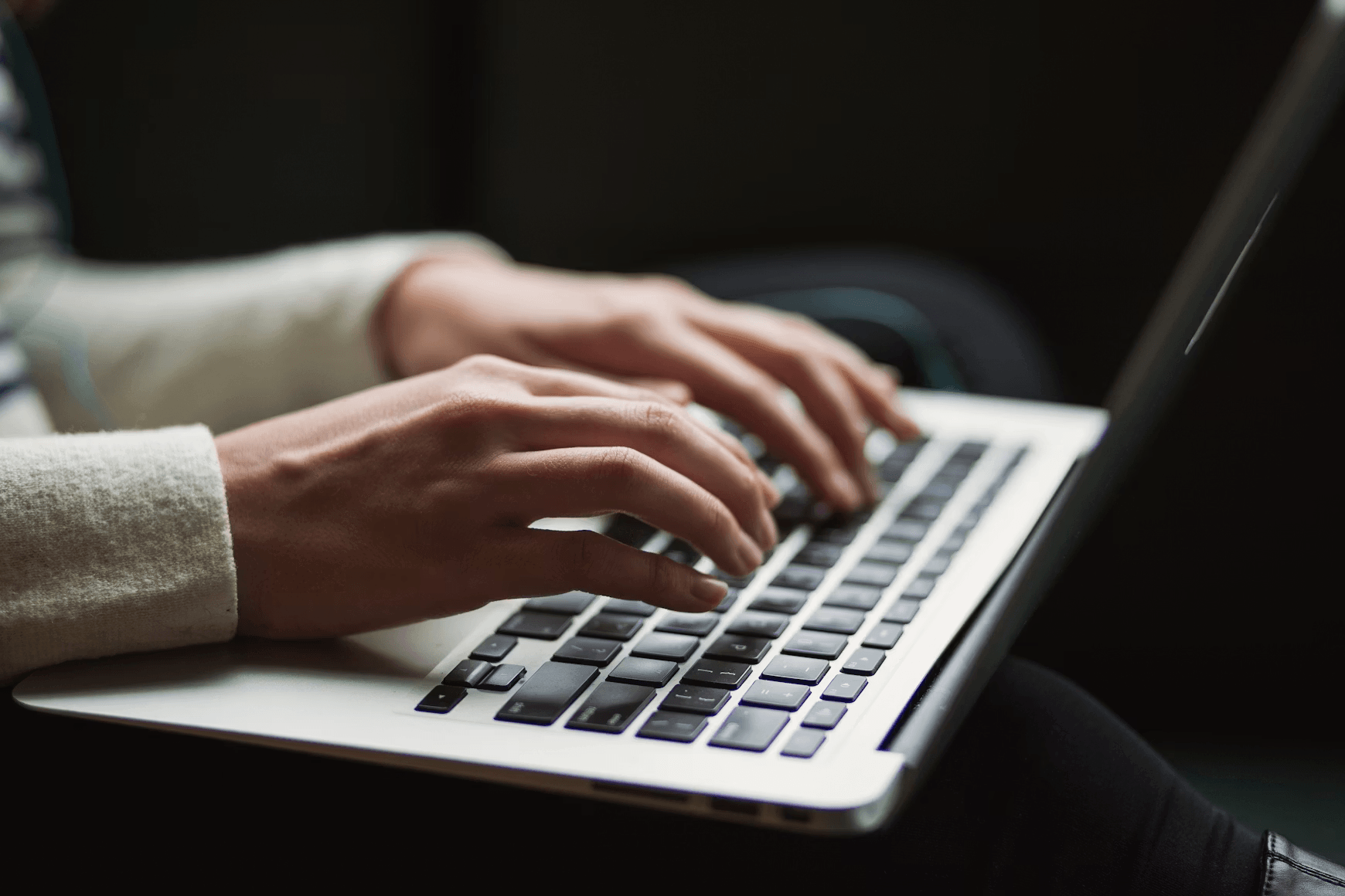 AI Search zmienia e-commerce. 7 najważniejszych wniosków z webinaru ICEA i Dealavo